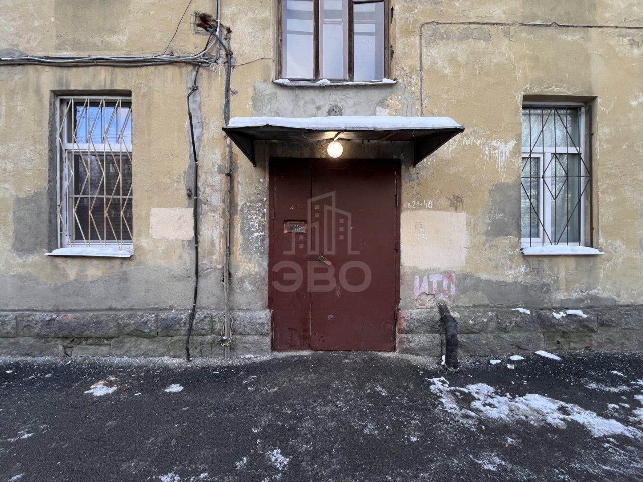 трехкомнатная квартира в Санкт-Петербурге по адресу: Парголовская ул., 12, литера б