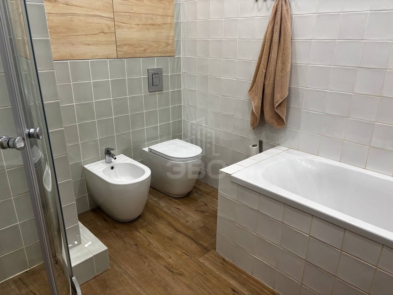 трехкомнатная квартира в Санкт-Петербурге по адресу: 24-я В.О. линия, 29