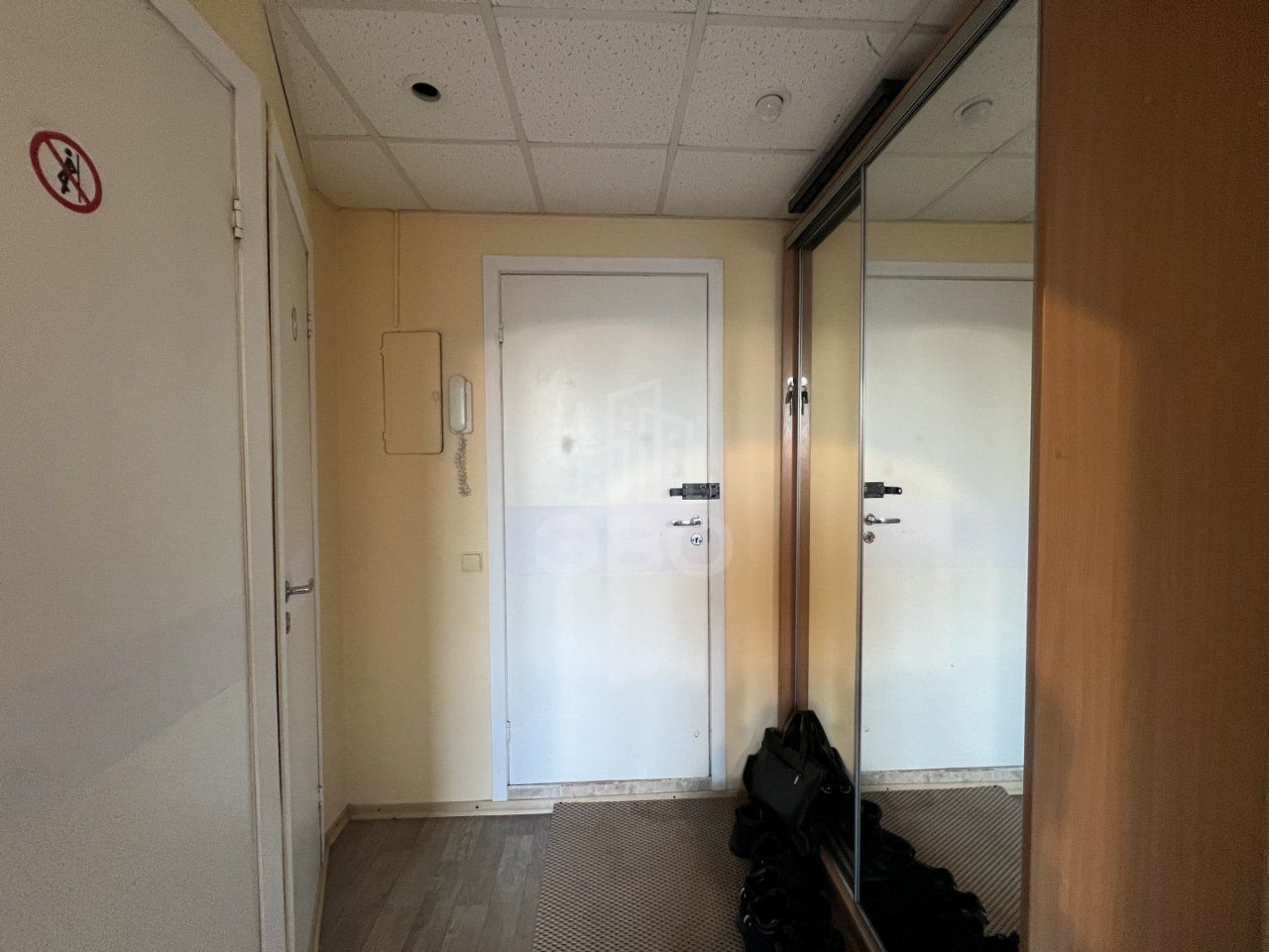 однокомнатная квартира в Санкт-Петербурге по адресу: Космонавтов проспект, 32, к 2