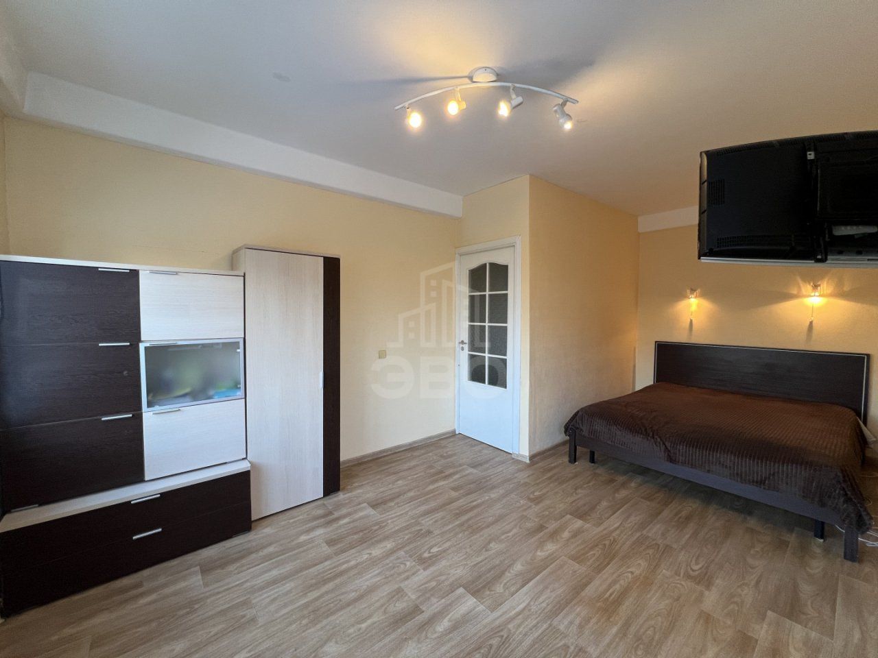 однокомнатная квартира в Санкт-Петербурге по адресу: Космонавтов проспект, 32, к 2