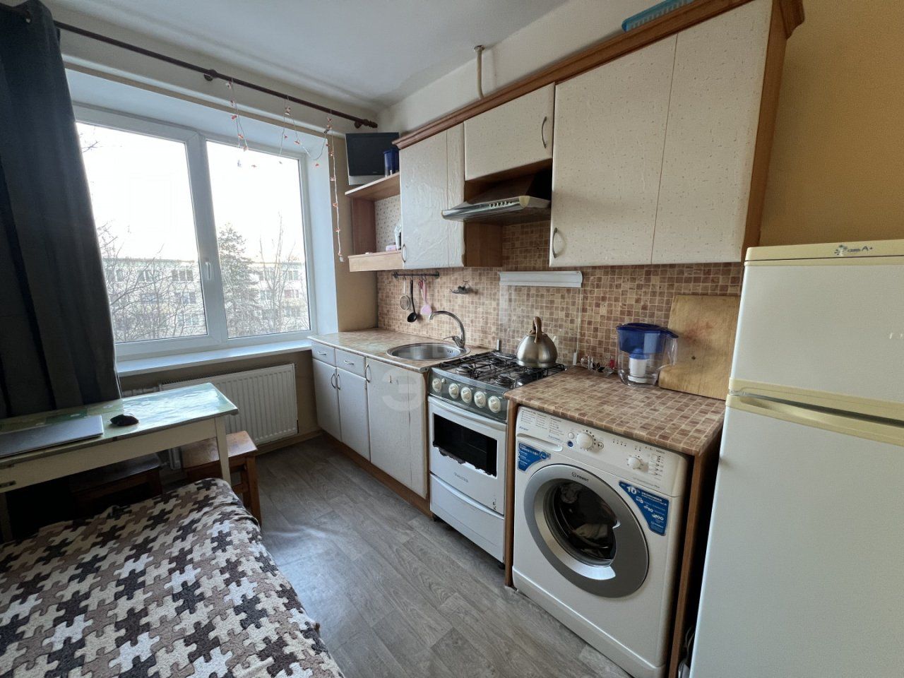 однокомнатная квартира в Санкт-Петербурге по адресу: Космонавтов проспект, 32, к 2