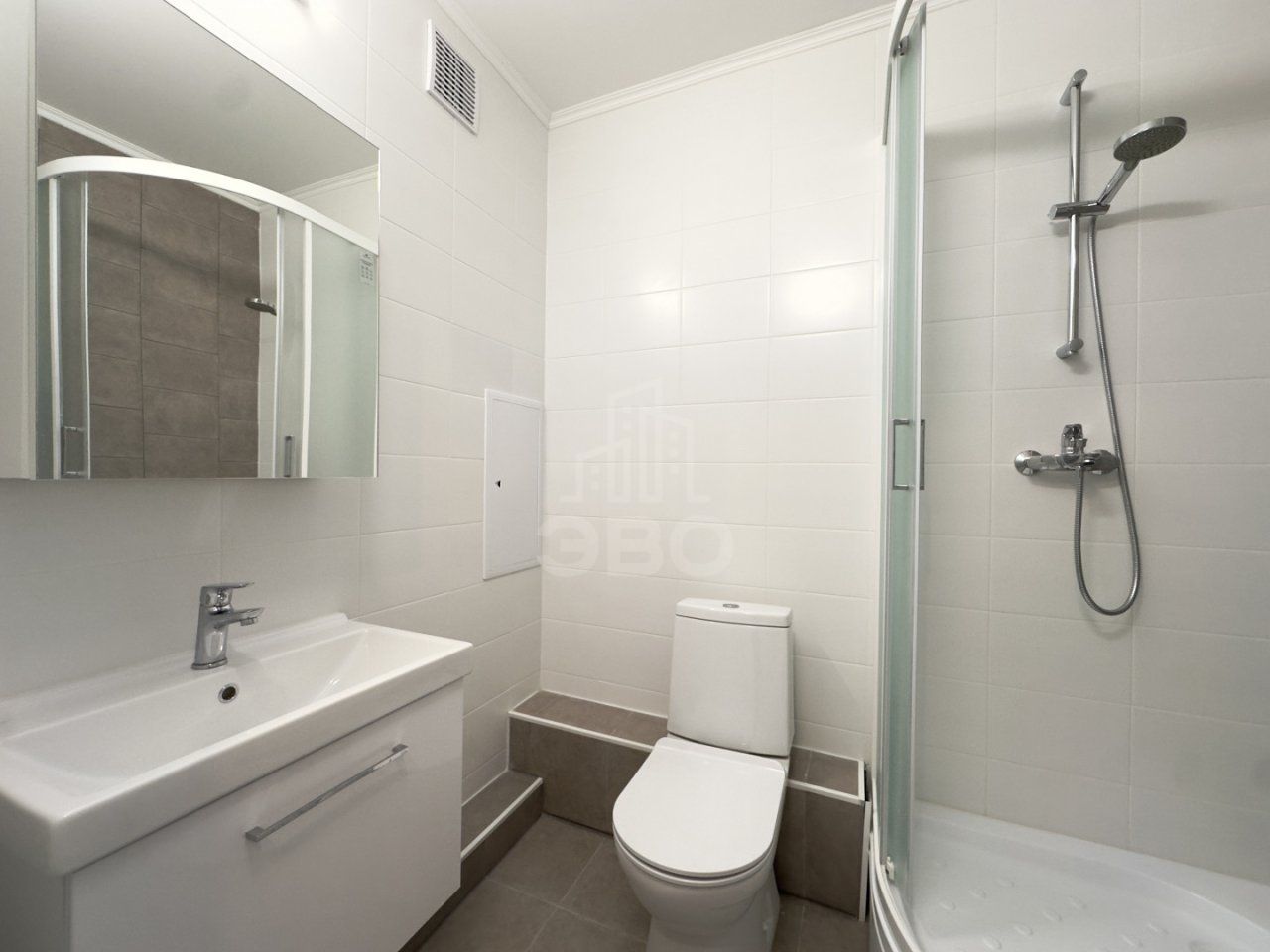 однокомнатная квартира в Санкт-Петербурге по адресу: Пахомовская ул., 14, к 2, строение 1