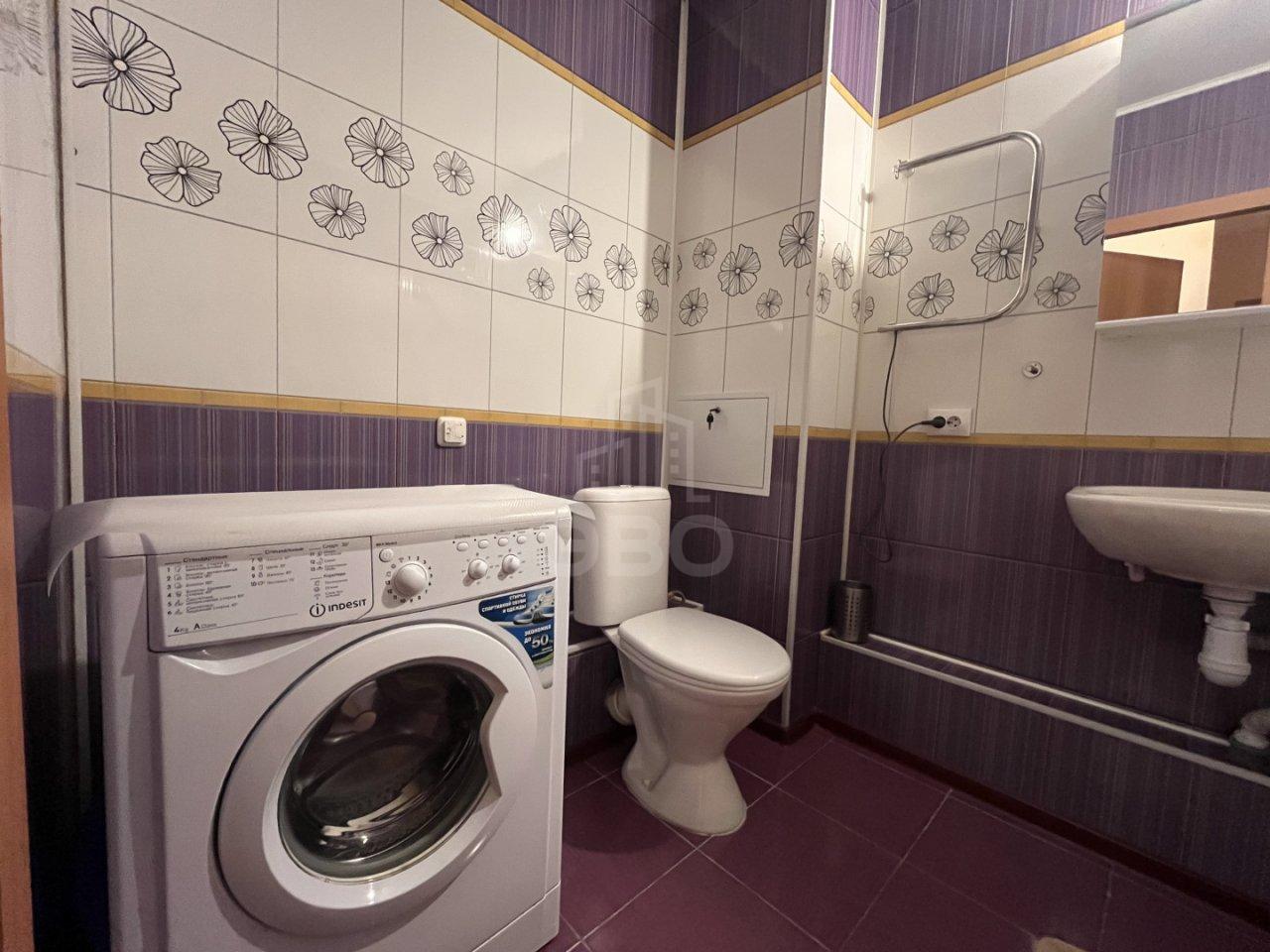 однокомнатная квартира в Санкт-Петербурге по адресу: Фёдора Абрамова ул., 23, к 1