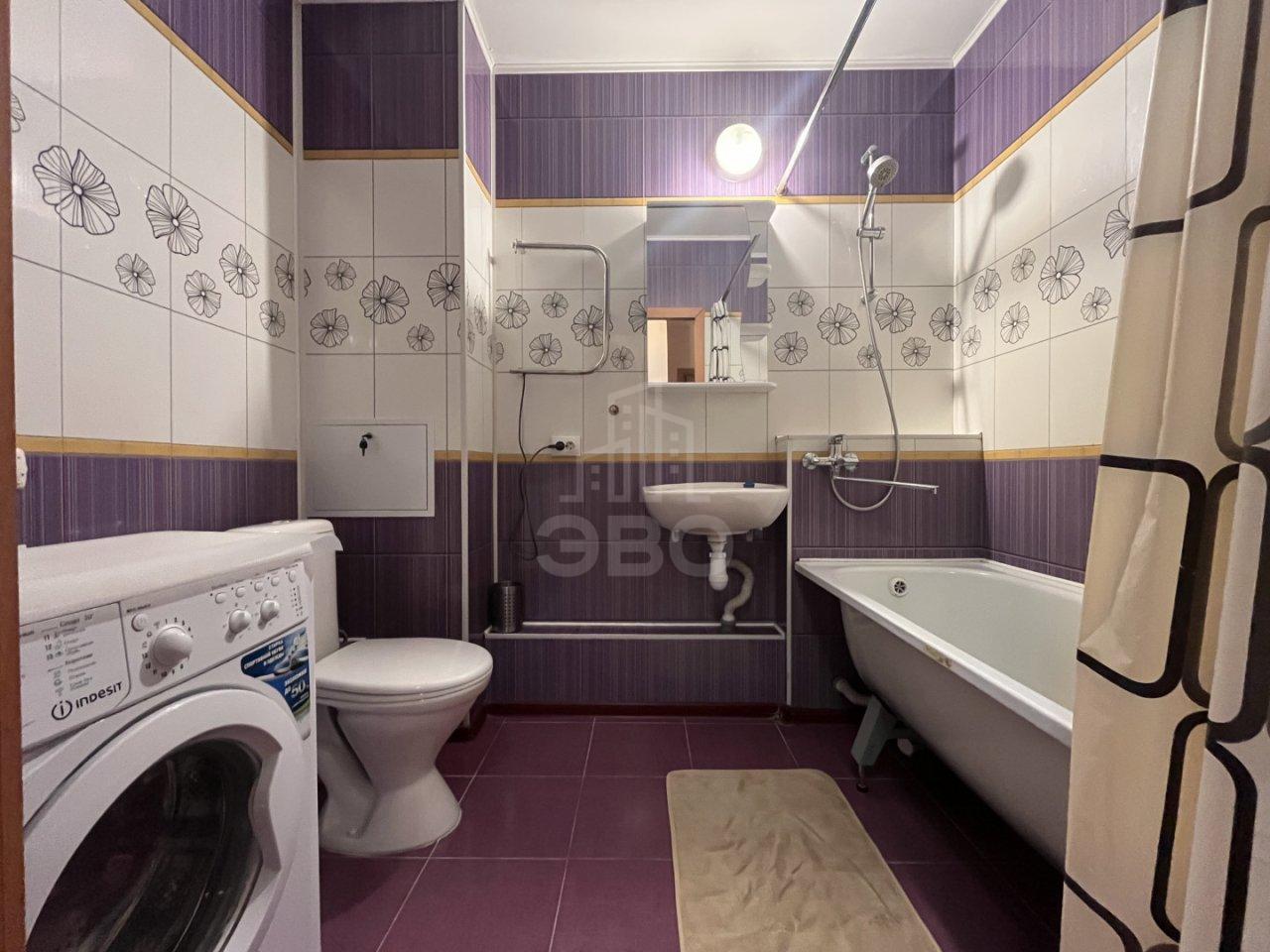 однокомнатная квартира в Санкт-Петербурге по адресу: Фёдора Абрамова ул., 23, к 1