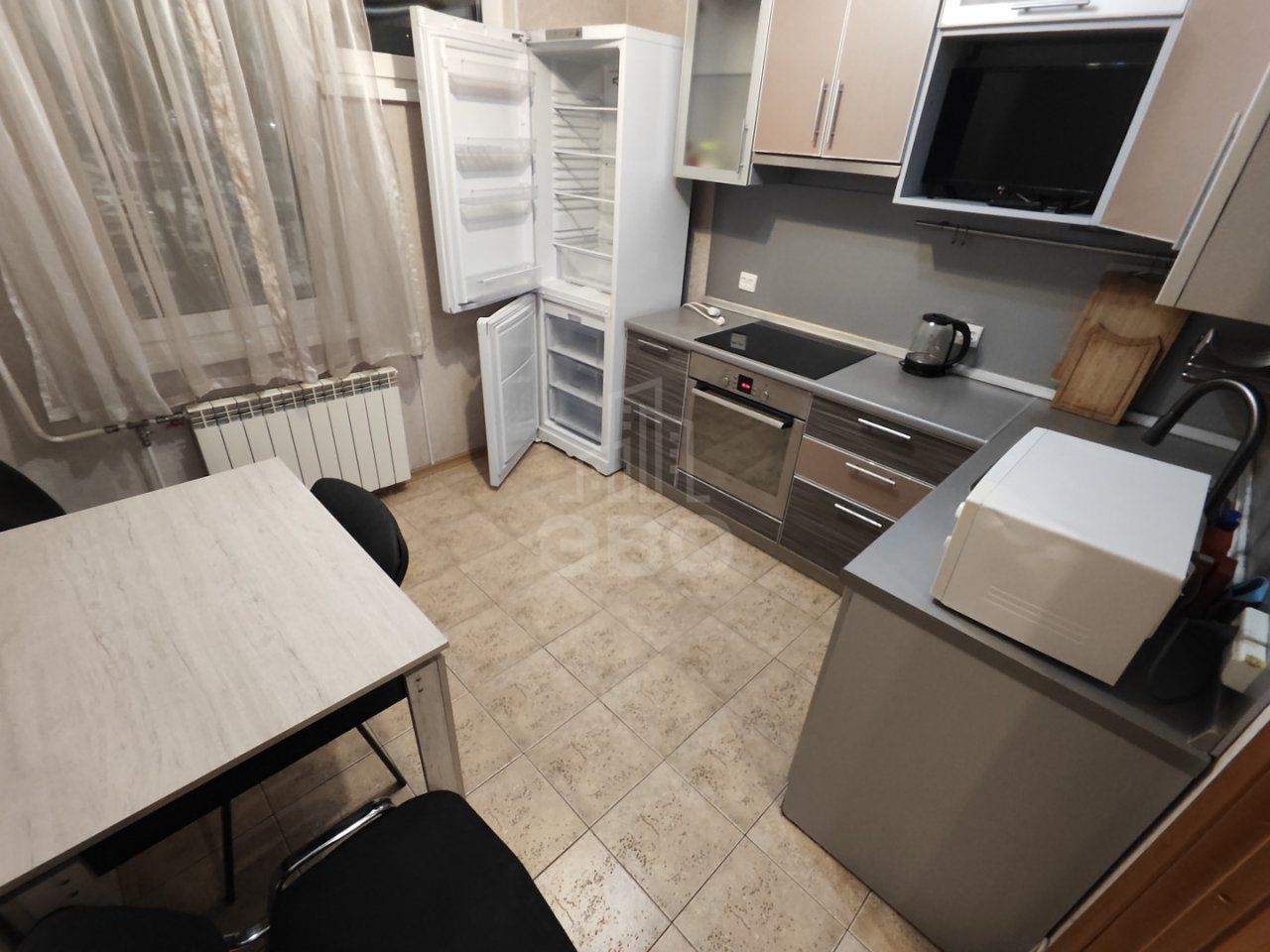 двухкомнатная квартира в Санкт-Петербурге по адресу: Школьная ул., 104, к 2