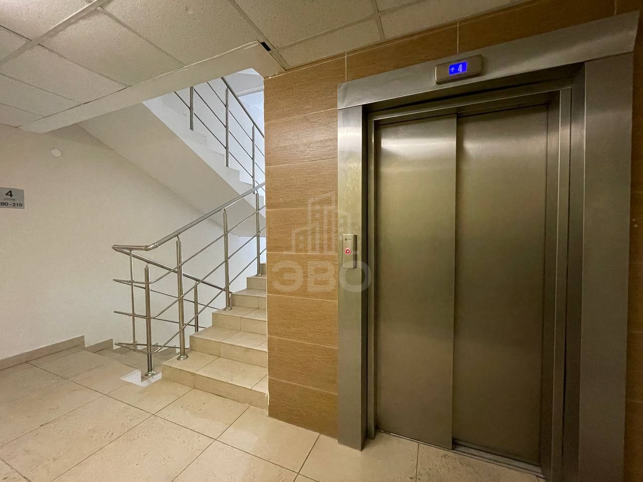 однокомнатная квартира в Ленинградской области по адресу: Центральная ул., 52