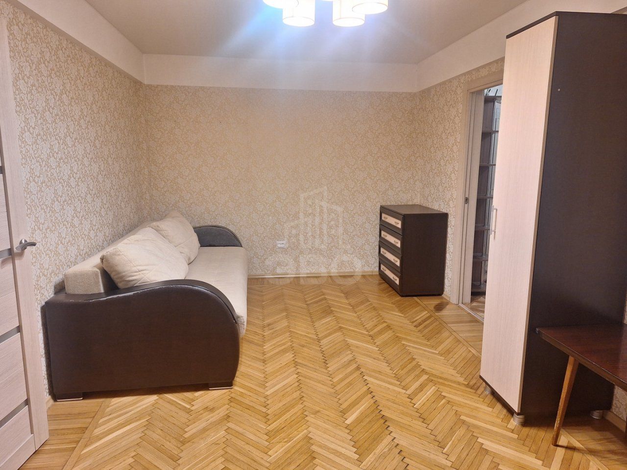 трехкомнатная квартира в Санкт-Петербурге по адресу: Науки проспект, 11