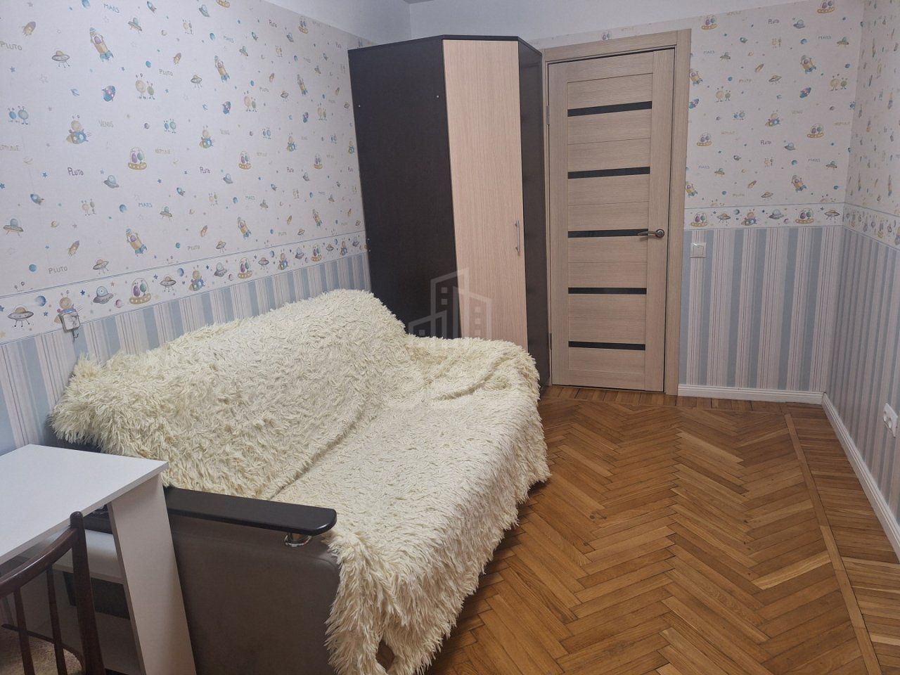 трехкомнатная квартира в Санкт-Петербурге по адресу: Науки проспект, 11