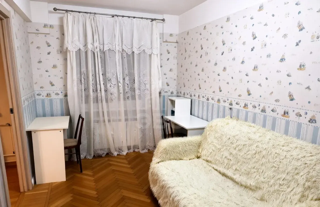 трехкомнатная квартира в Санкт-Петербурге по адресу: Науки проспект, 11