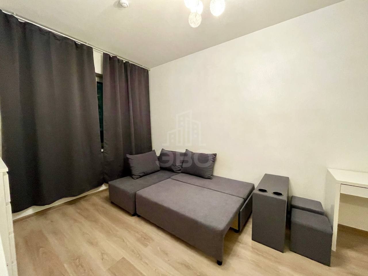 однокомнатная квартира в Санкт-Петербурге по адресу: Среднерогатская ул., 13, к 1