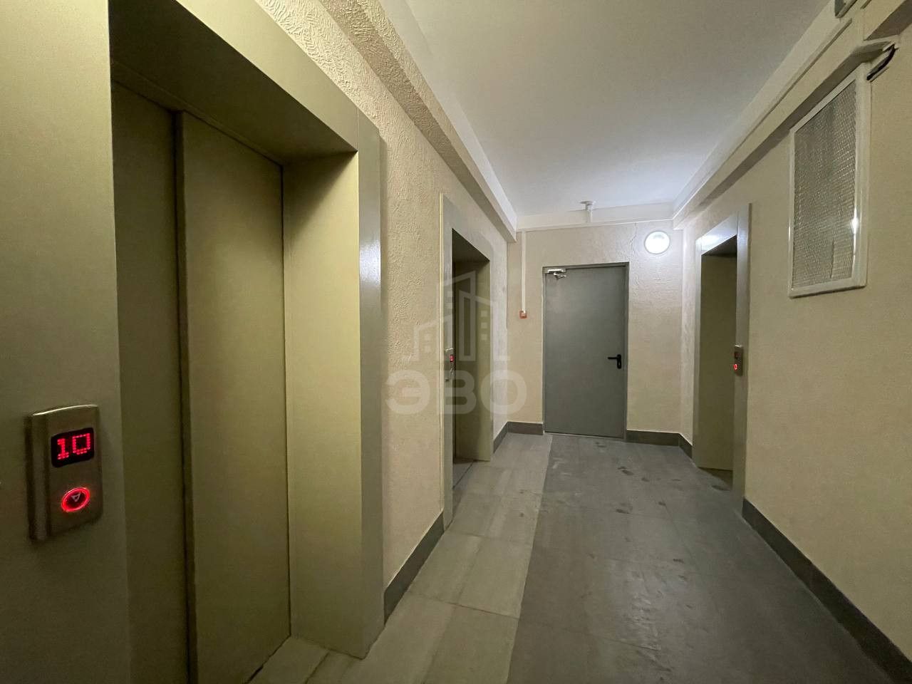 однокомнатная квартира в Санкт-Петербурге по адресу: Среднерогатская ул., 13, к 1