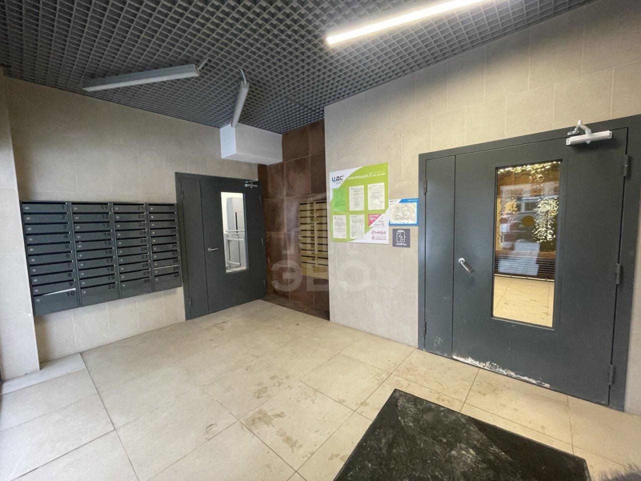 однокомнатная квартира в Санкт-Петербурге по адресу: Уездный проспект, 11, строение 1