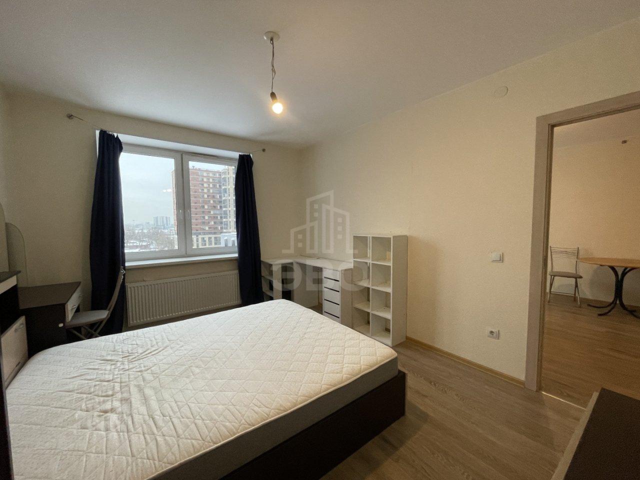 однокомнатная квартира в Санкт-Петербурге по адресу: Уездный проспект, 11, строение 1