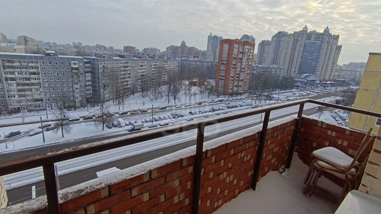 однокомнатная квартира в Санкт-Петербурге по адресу: Энгельса проспект, 132, к 1