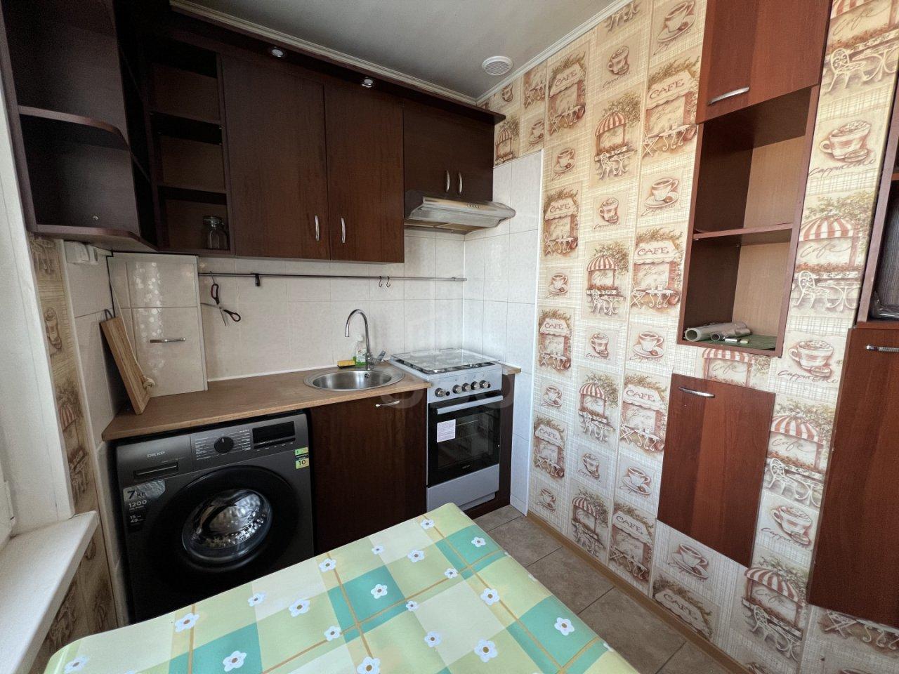 однокомнатная квартира в Санкт-Петербурге по адресу: Большевиков проспект, 53, к 1