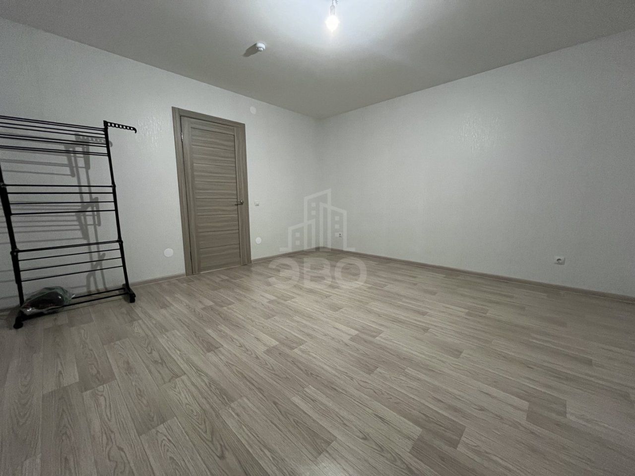 трехкомнатная квартира в Санкт-Петербурге по адресу: Ленинский проспект, 68