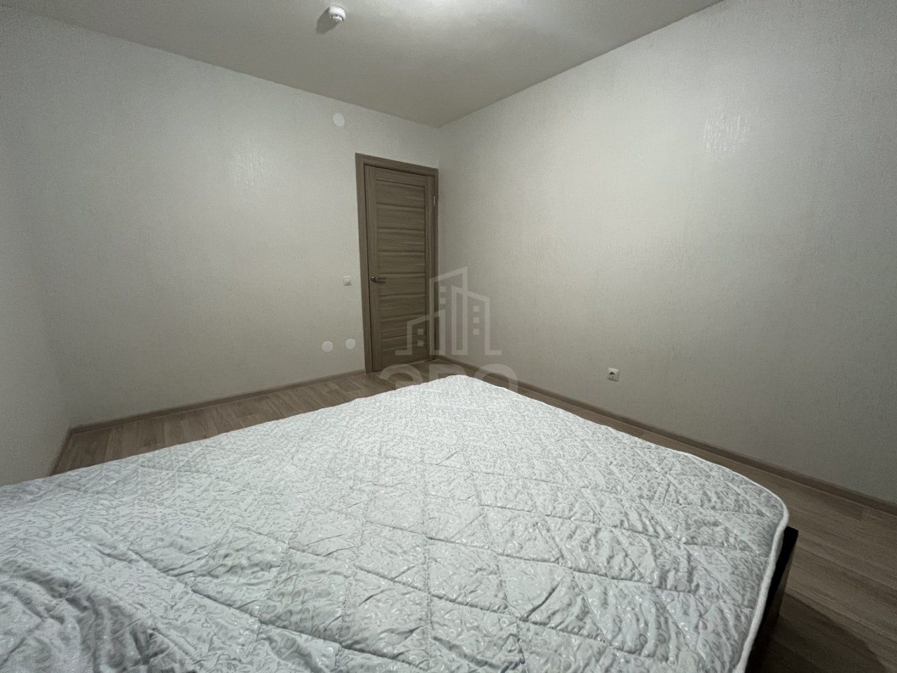 трехкомнатная квартира в Санкт-Петербурге по адресу: Ленинский проспект, 68