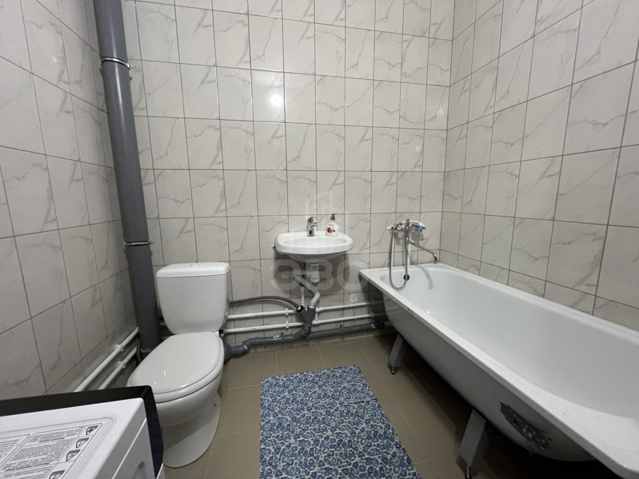 трехкомнатная квартира в Санкт-Петербурге по адресу: Ленинский проспект, 68