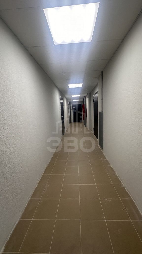 трехкомнатная квартира в Санкт-Петербурге по адресу: Ленинский проспект, 68