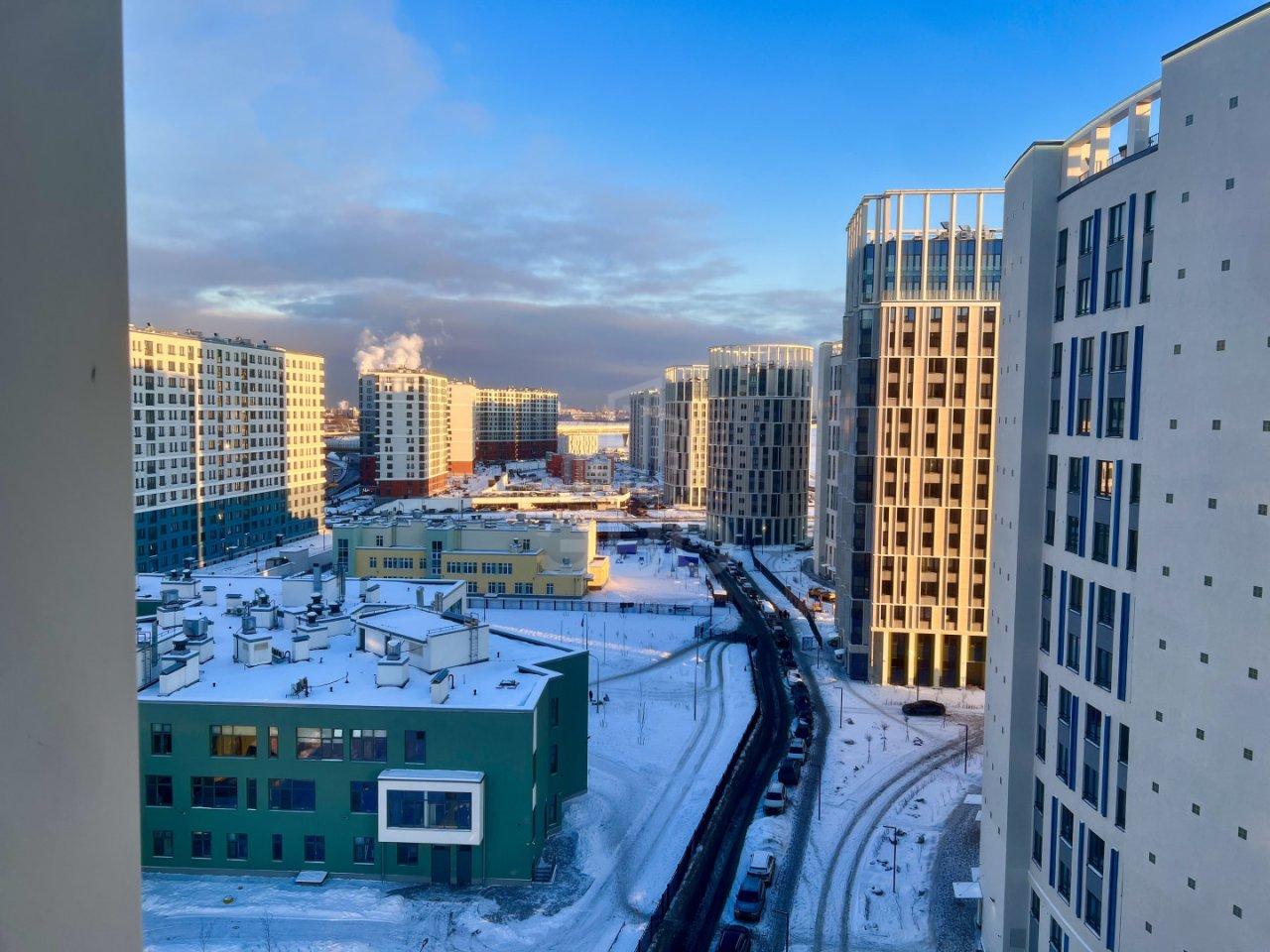 трехкомнатная квартира в Санкт-Петербурге по адресу: Миклухо Маклая наб., 3, к 1