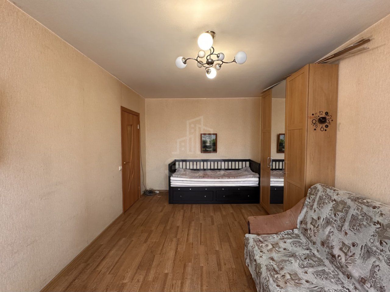 однокомнатная квартира в Санкт-Петербурге по адресу: Бухарестская ул., 78