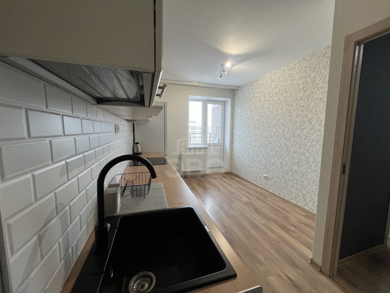 однокомнатная квартира в Ленинградской области по адресу: Шоссе в Лаврики ул., 57, к 1