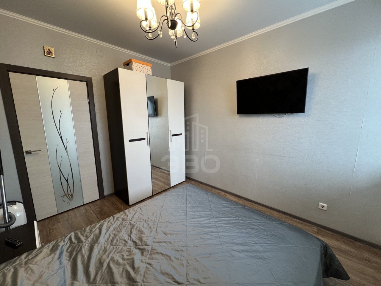 однокомнатная квартира в Ленинградской области по адресу: Оборонная ул., 37, к 1