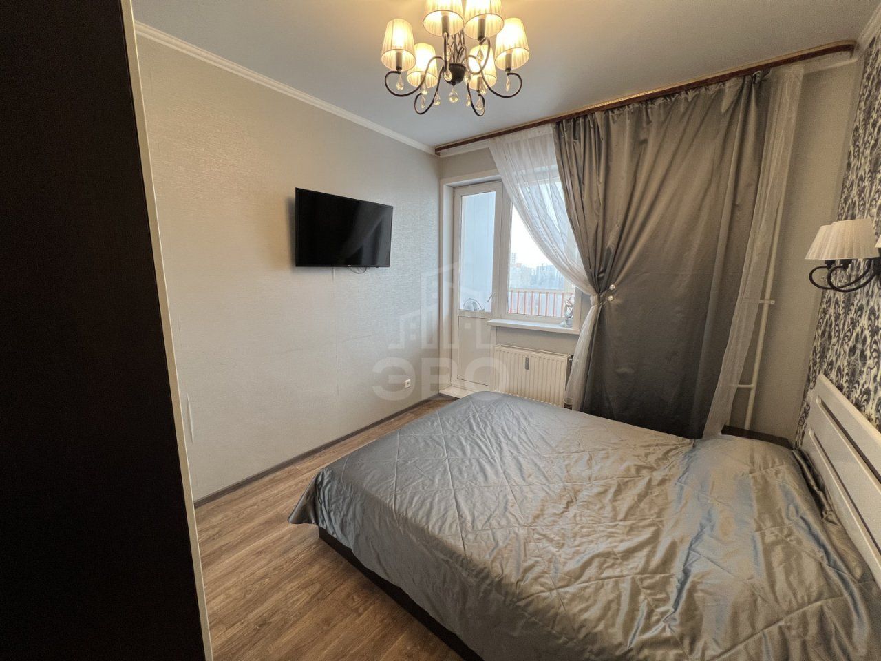 однокомнатная квартира в Ленинградской области по адресу: Оборонная ул., 37, к 1