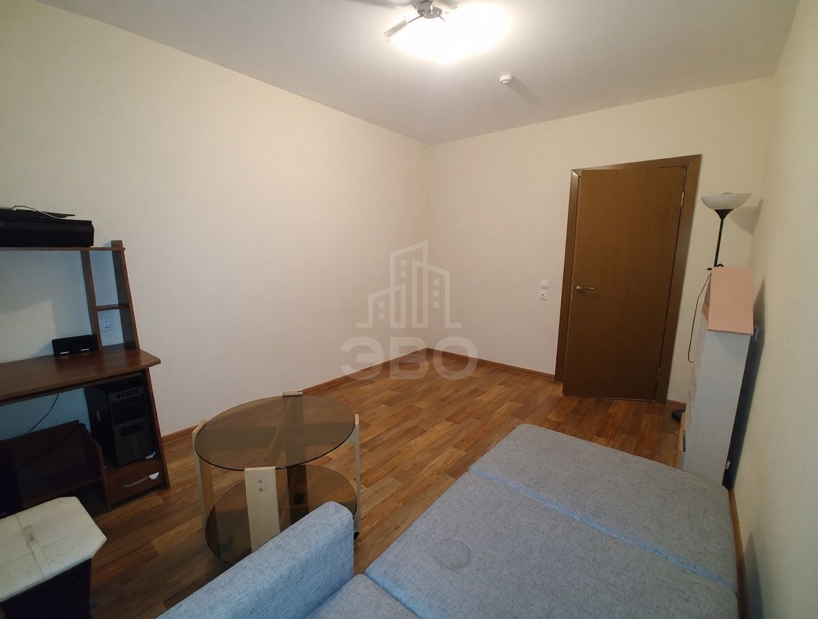 двухкомнатная квартира в Санкт-Петербурге по адресу: Маршака проспект, 12, к 2