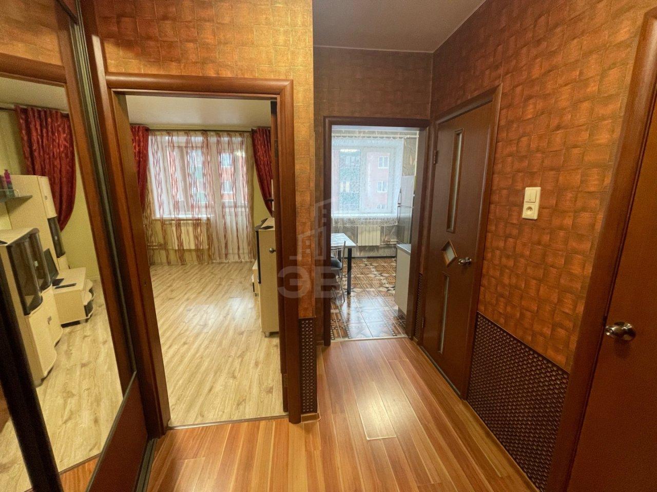 однокомнатная квартира в Санкт-Петербурге по адресу: Школьная ул., 14