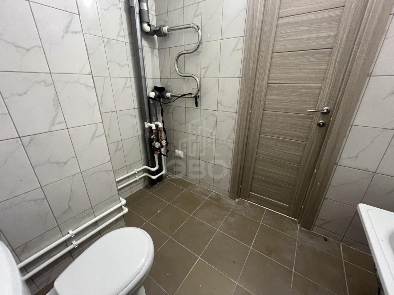 трехкомнатная квартира в Санкт-Петербурге по адресу: Ленинский проспект, 68