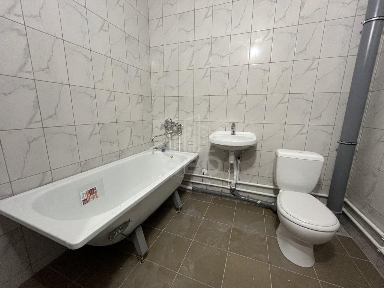 трехкомнатная квартира в Санкт-Петербурге по адресу: Ленинский проспект, 68