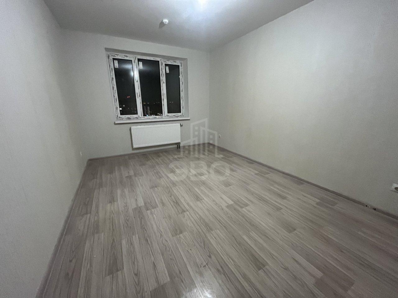 трехкомнатная квартира в Санкт-Петербурге по адресу: Ленинский проспект, 68