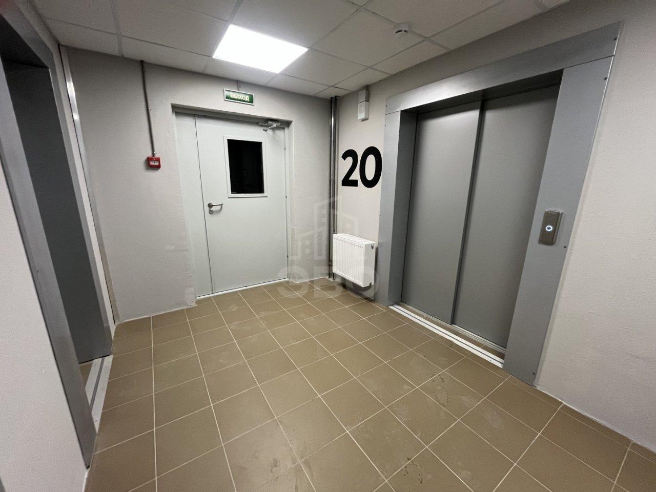 трехкомнатная квартира в Санкт-Петербурге по адресу: Ленинский проспект, 68