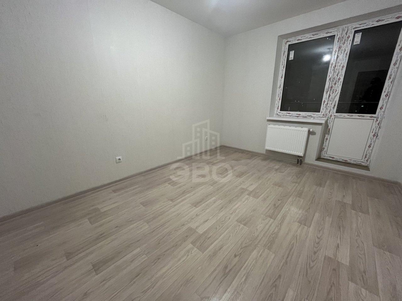 трехкомнатная квартира в Санкт-Петербурге по адресу: Ленинский проспект, 68