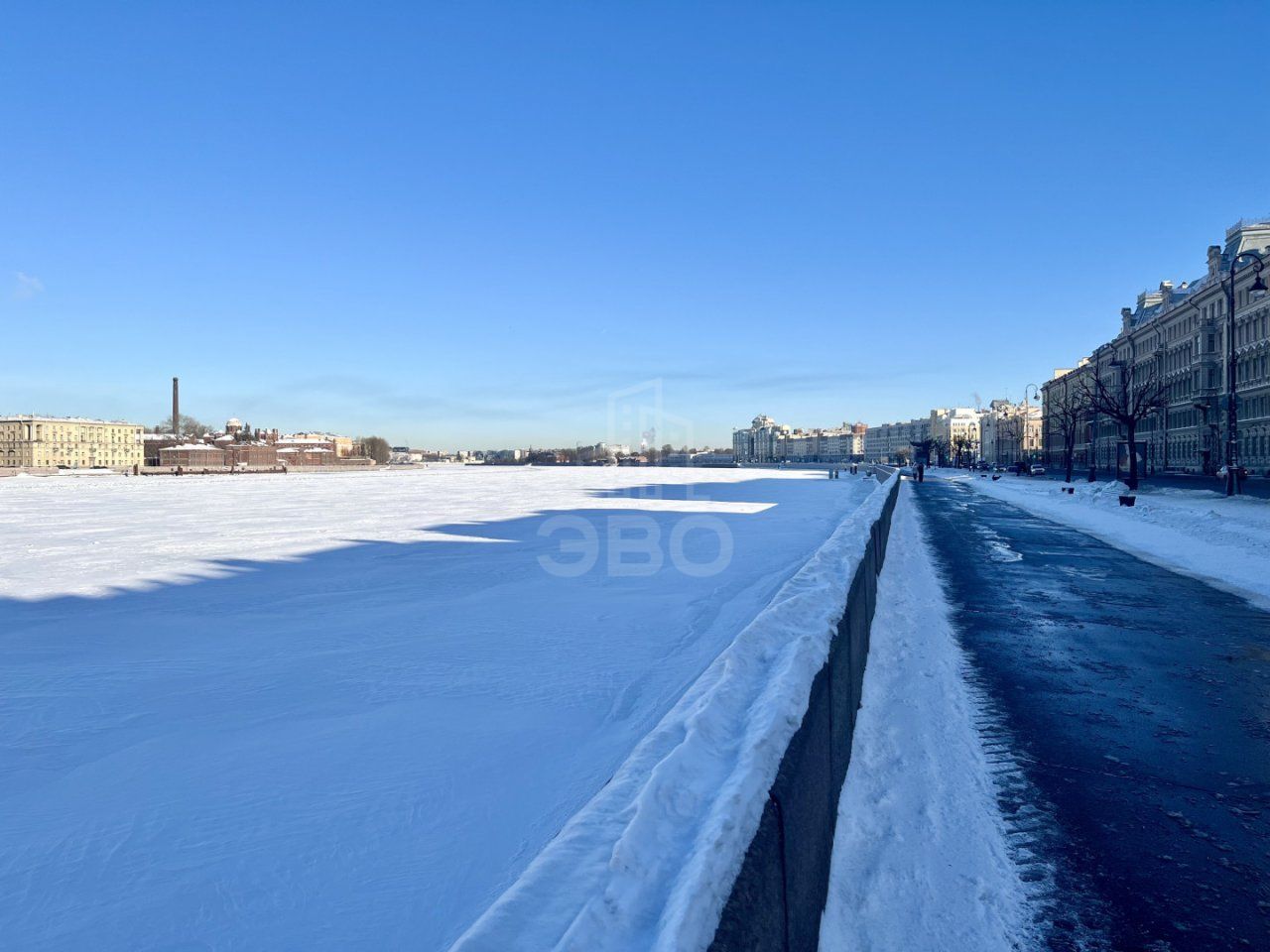 двухкомнатная квартира в Санкт-Петербурге по адресу: Шпалерная ул., 30