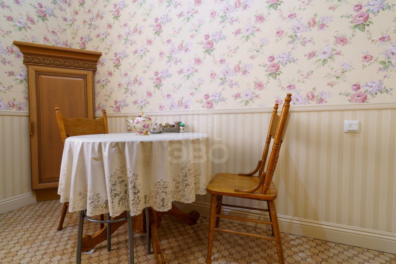 двухкомнатная квартира в Санкт-Петербурге по адресу: Шпалерная ул., 30