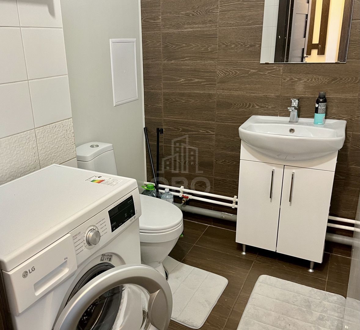 однокомнатная квартира в Санкт-Петербурге по адресу: Арцеуловская аллея, 15, к 1, строение 1