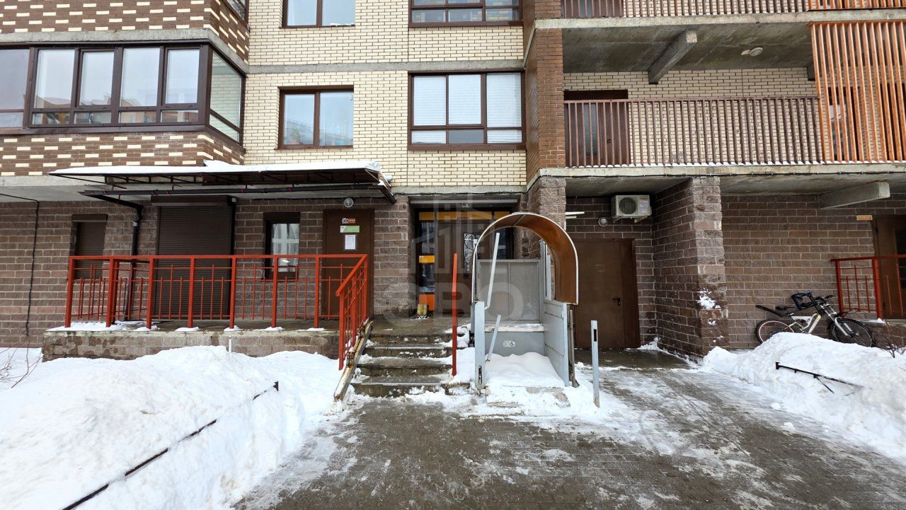 студия в Ленинградской области по адресу: Тихая ул., 1