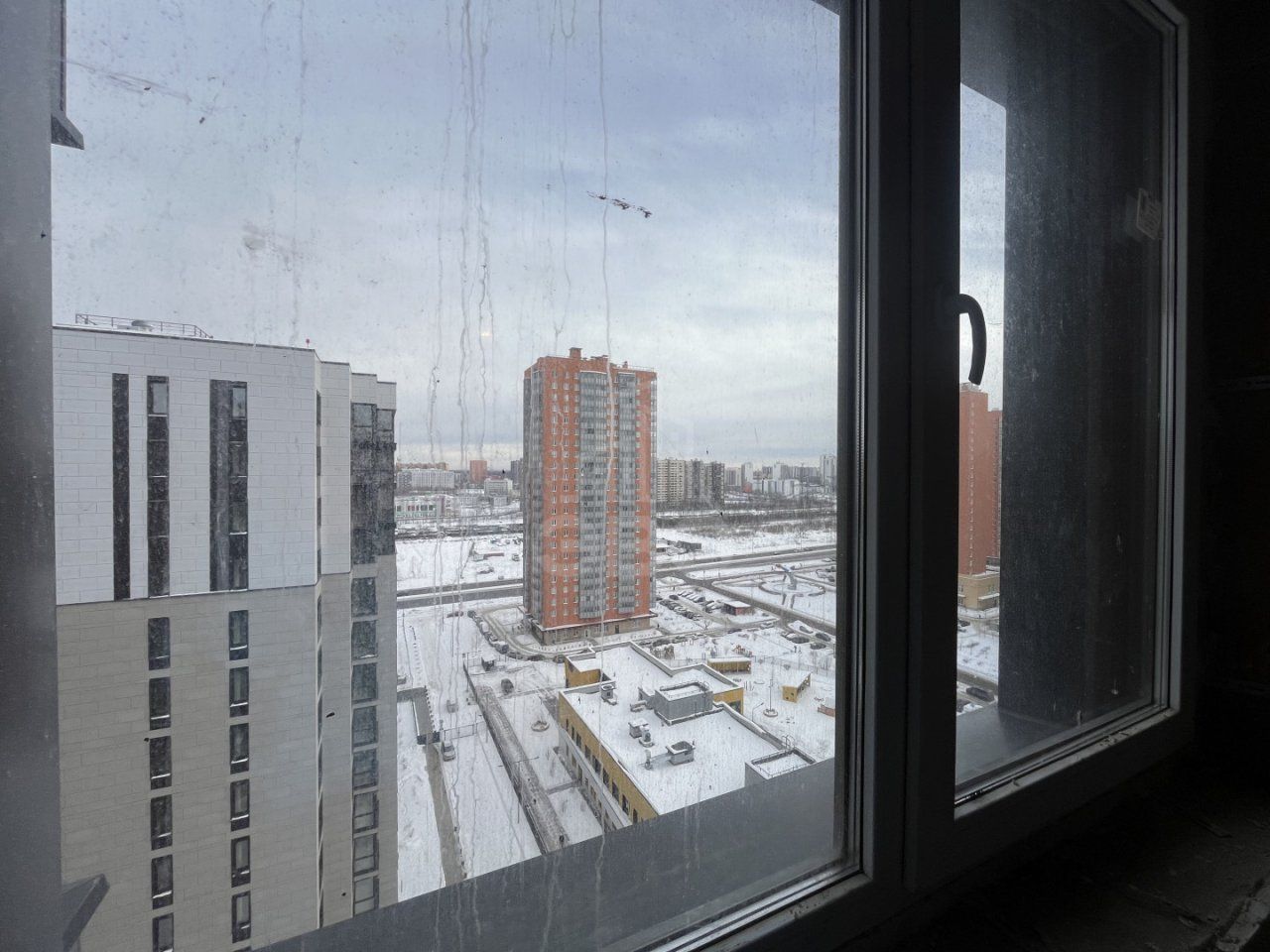 однокомнатная квартира в Ленинградской области по адресу: Авиаторов Балтики проспект, 23, к 3