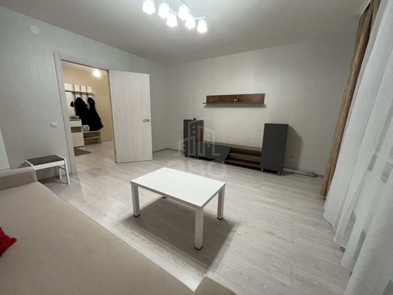 трехкомнатная квартира в Санкт-Петербурге по адресу: Ленинский проспект, 68