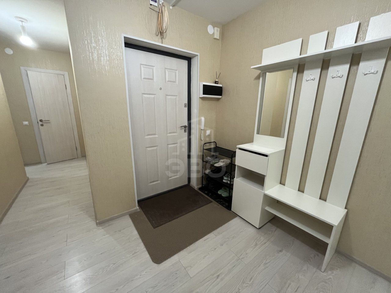 трехкомнатная квартира в Санкт-Петербурге по адресу: Ленинский проспект, 68