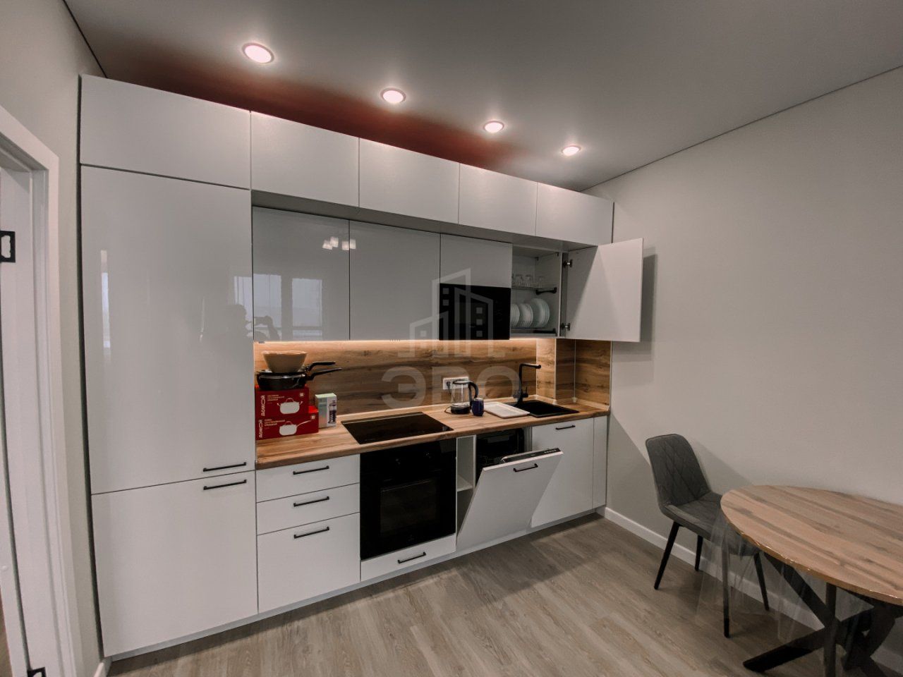 однокомнатная квартира в Санкт-Петербурге по адресу: Большой Сампсониевский проспект, 70, к 3