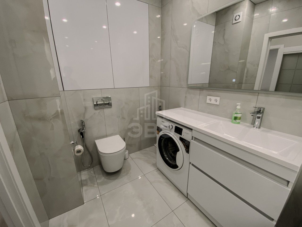 однокомнатная квартира в Санкт-Петербурге по адресу: Большой Сампсониевский проспект, 70, к 3