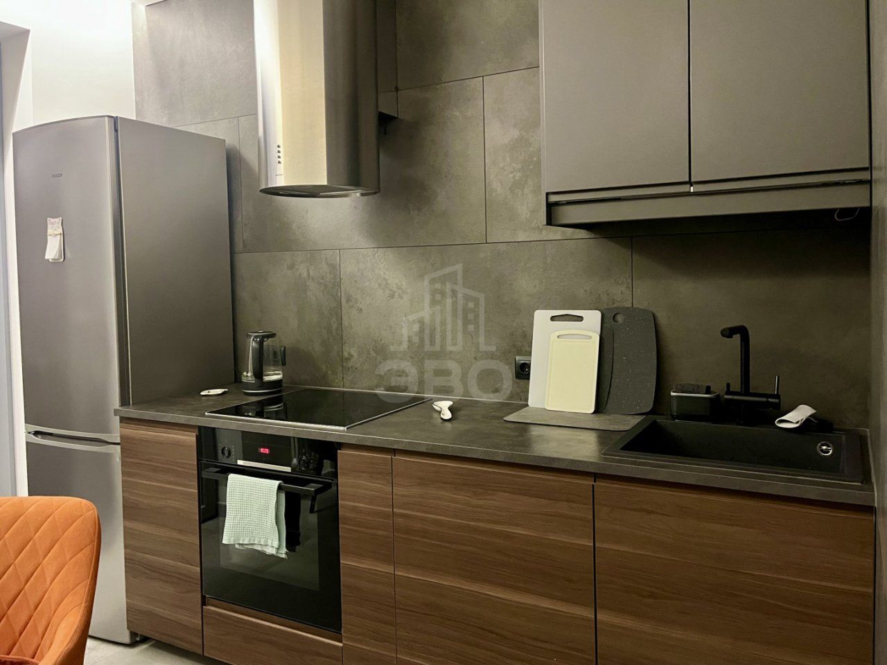 однокомнатная квартира в Санкт-Петербурге по адресу: Маршала Казакова ул., 72, к 1