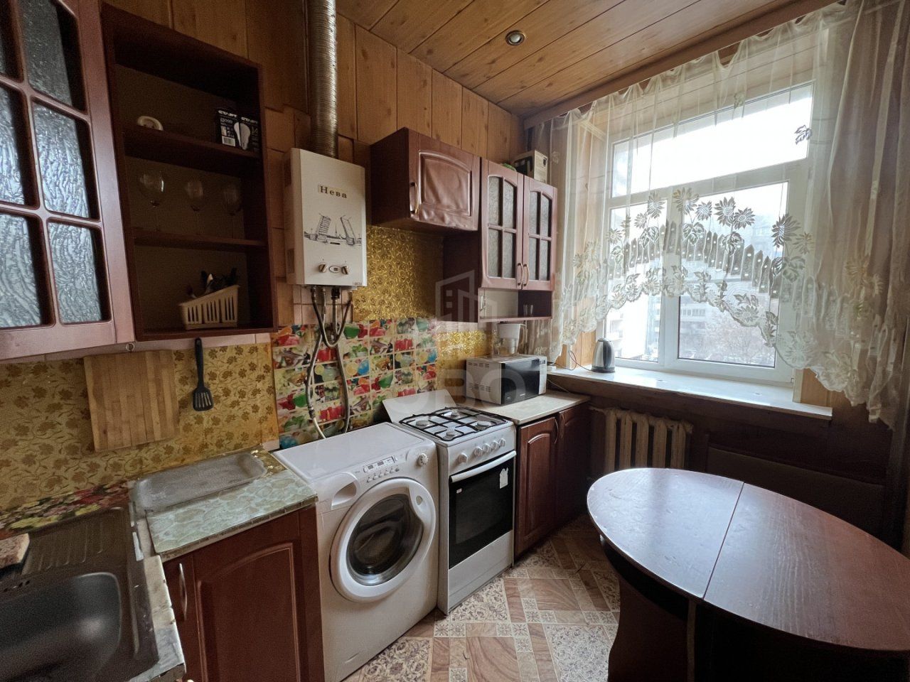 двухкомнатная квартира в Санкт-Петербурге по адресу: Тамбовская ул., 3-5