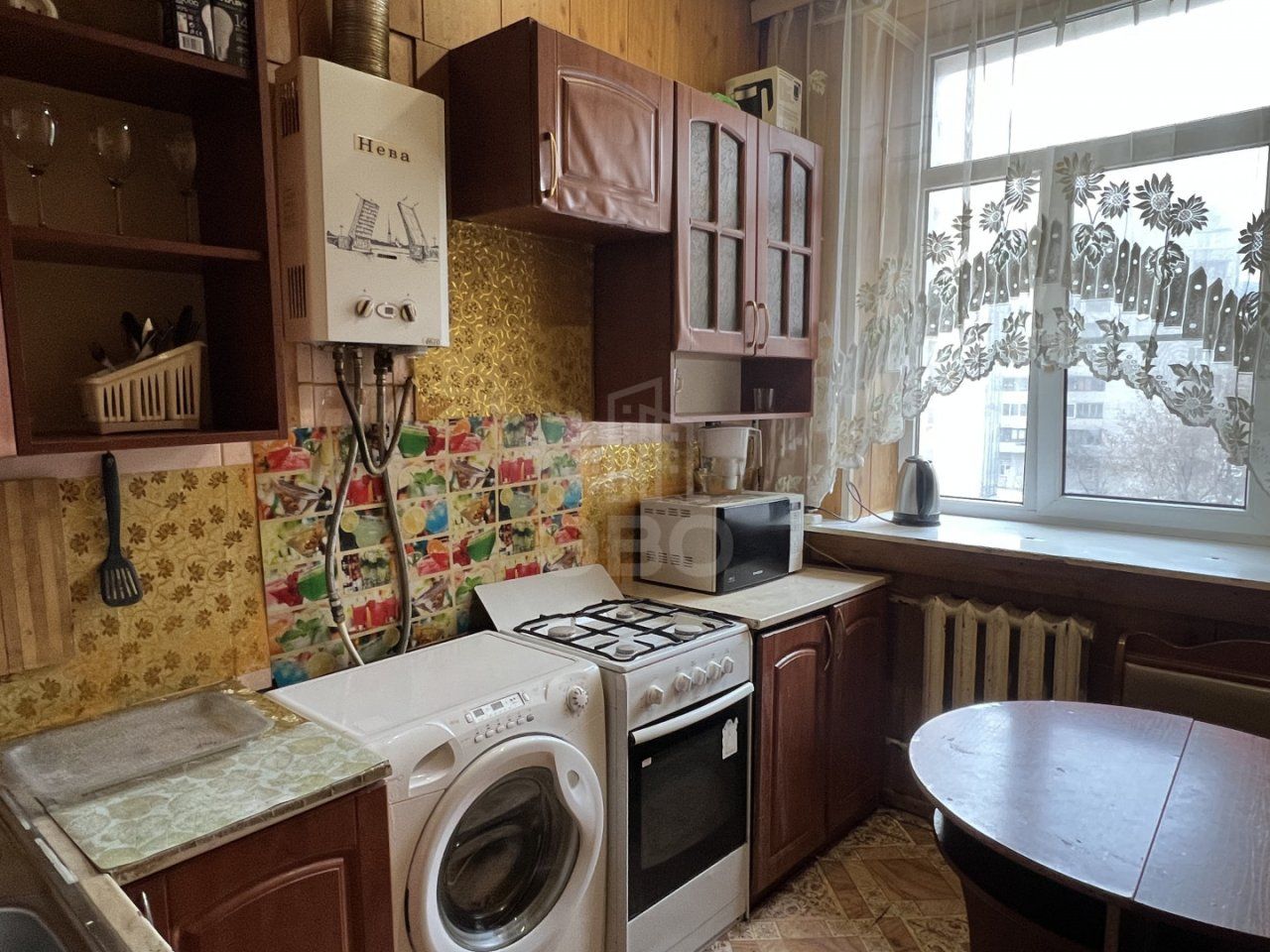 двухкомнатная квартира в Санкт-Петербурге по адресу: Тамбовская ул., 3-5