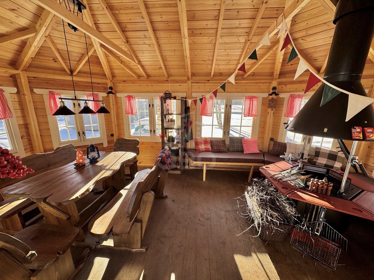 загородная недвижимость в Ленинградской области по адресу: Лосиный пер., 7