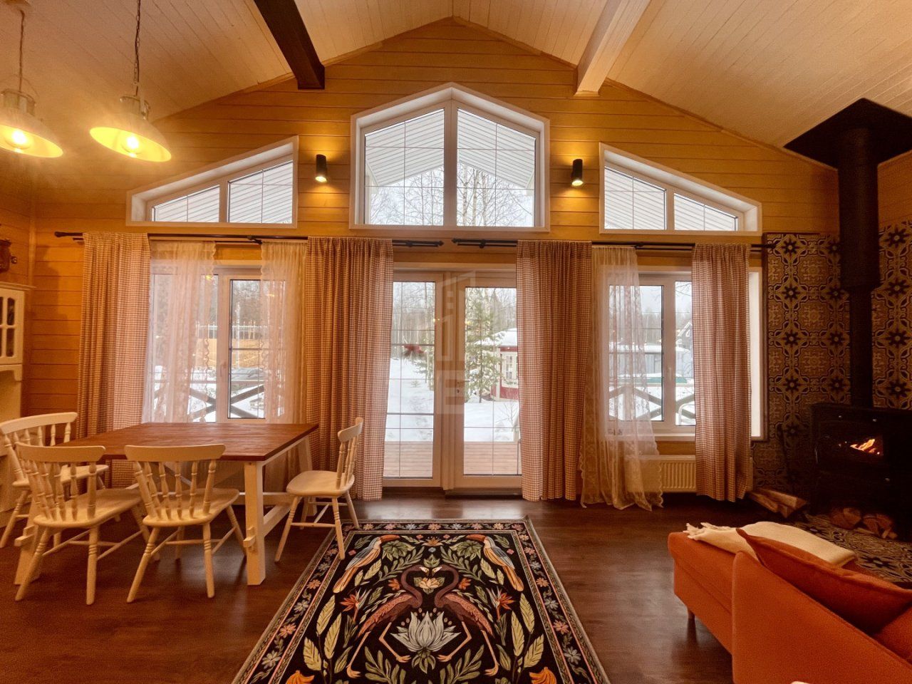 загородная недвижимость в Ленинградской области по адресу: Лосиный пер., 7