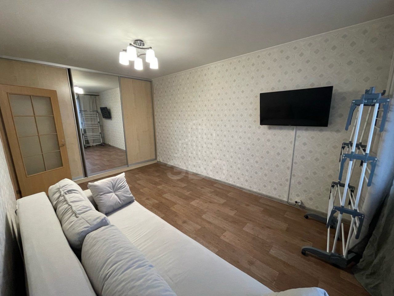 однокомнатная квартира в Санкт-Петербурге по адресу: Ярослава Гашека ул., 2